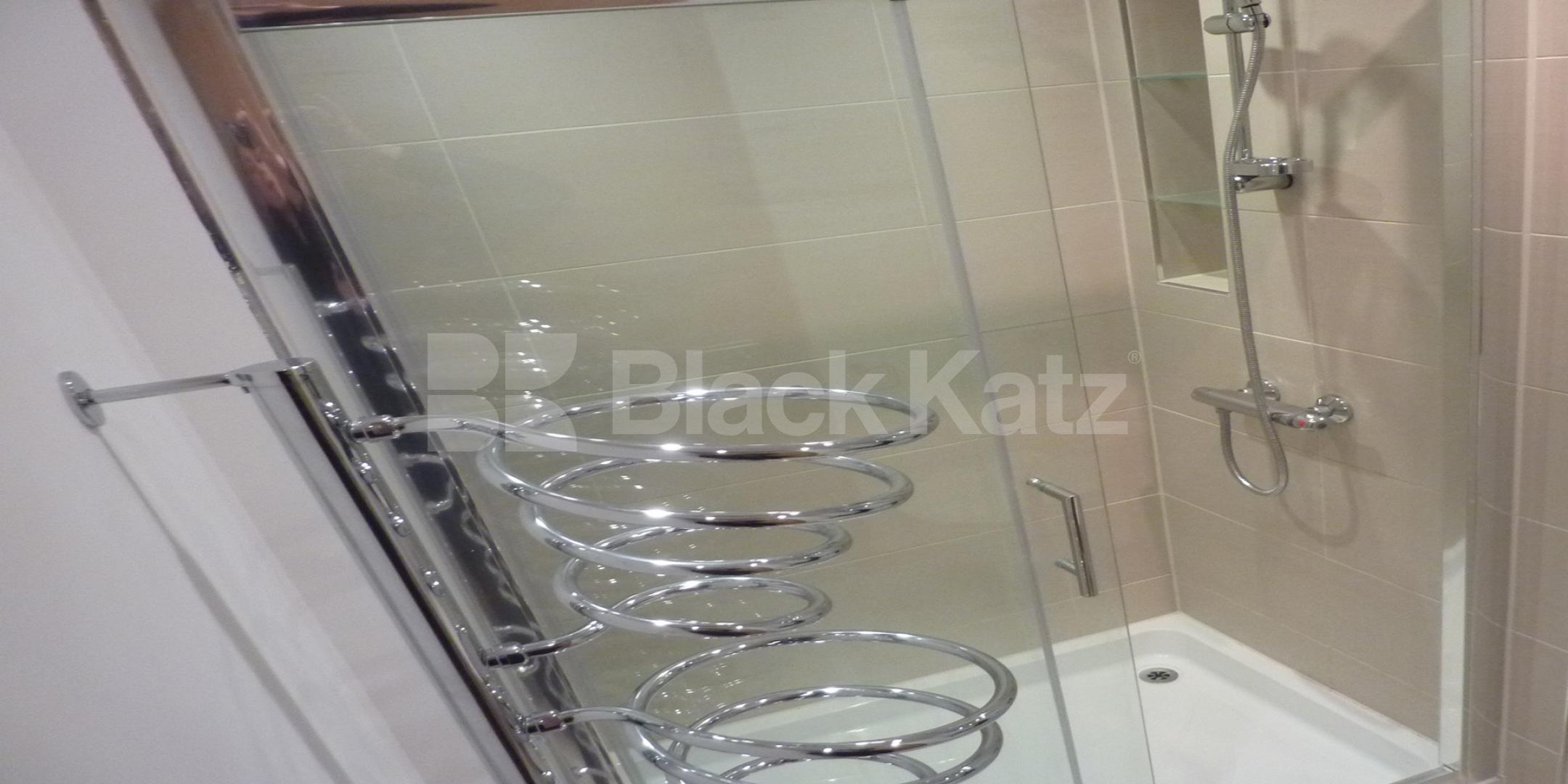 			LUXURY GATED  DEVELOPMENT!, 2 Bedroom, 1 bath, 1 reception Flat			 Harmood Grove, CAMDEN